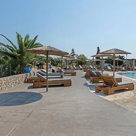 Evripides Triple 1 Apartment *